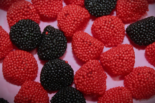 Mûre rouge et noire